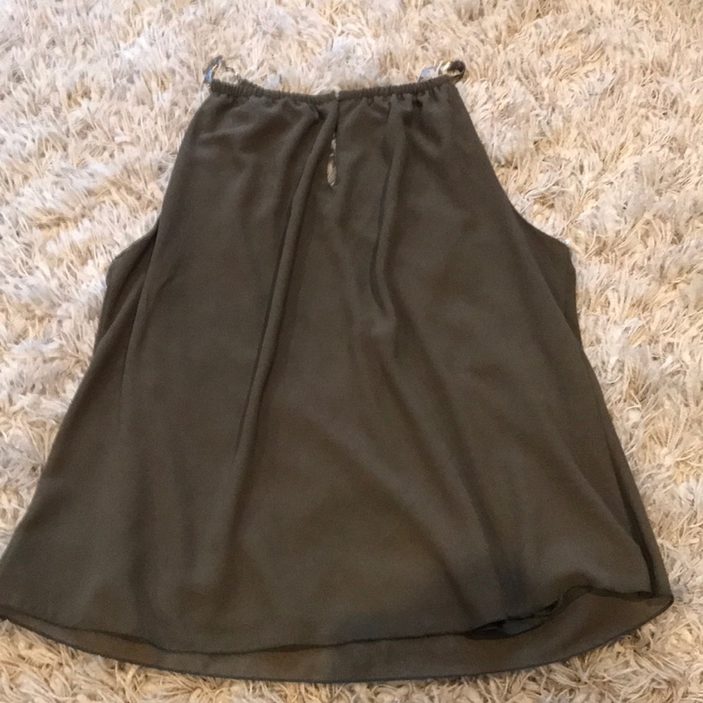 Gorgeous olive green tank sz M